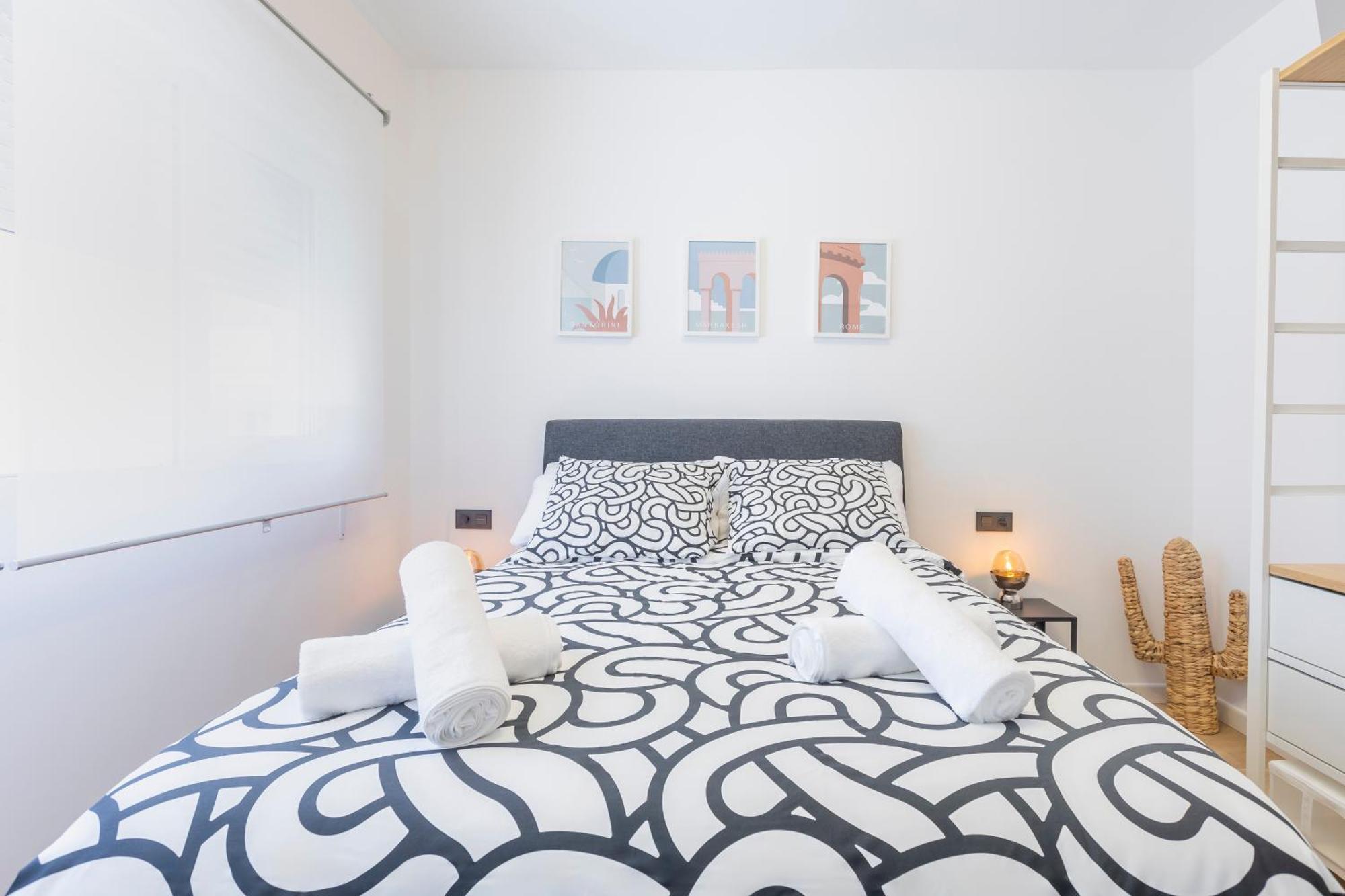 Fully Renovated Apartment In The Heart Of Fuengirola, 2 Min Walk To The Beach Eksteriør billede