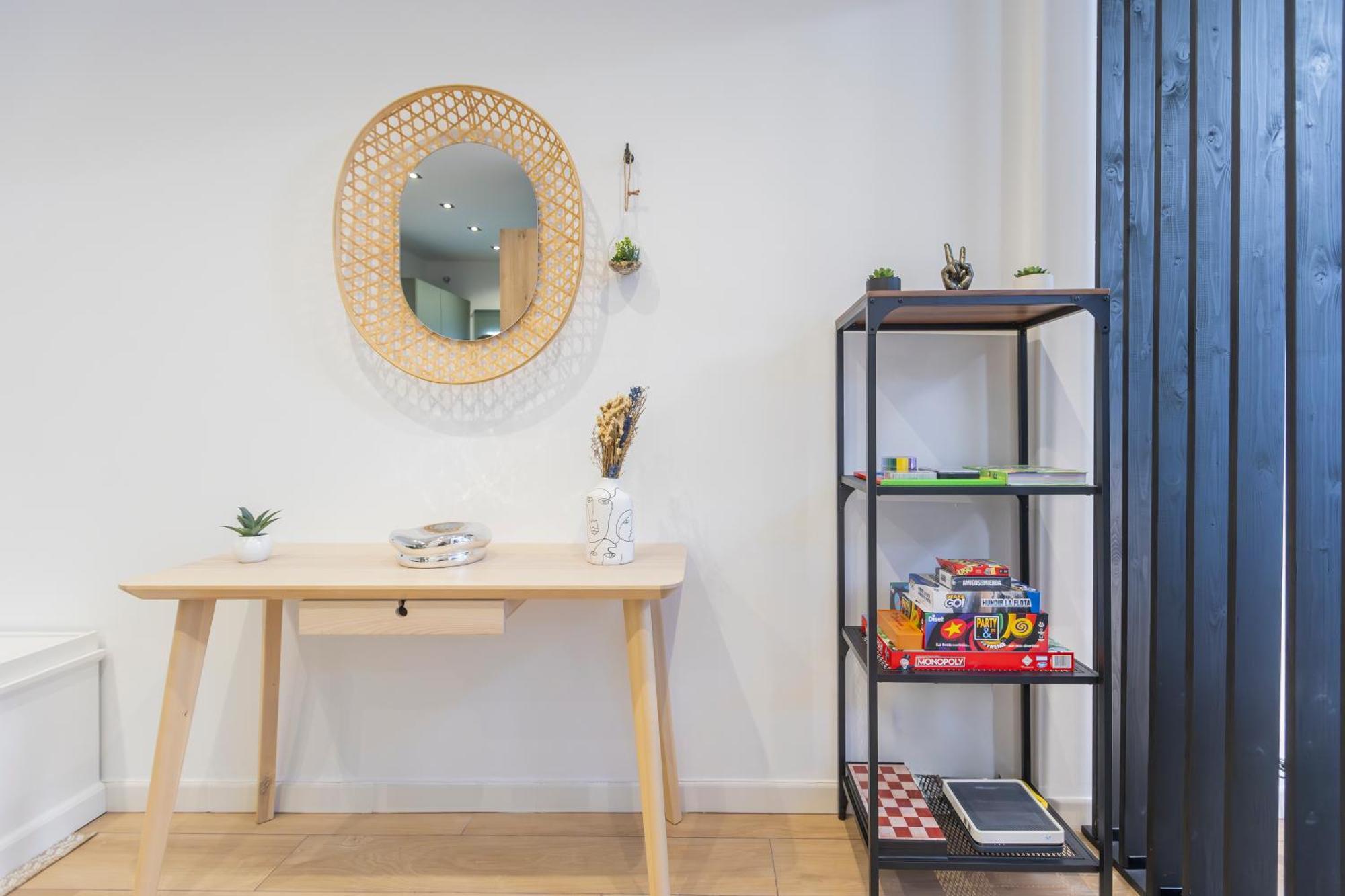 Fully Renovated Apartment In The Heart Of Fuengirola, 2 Min Walk To The Beach Eksteriør billede