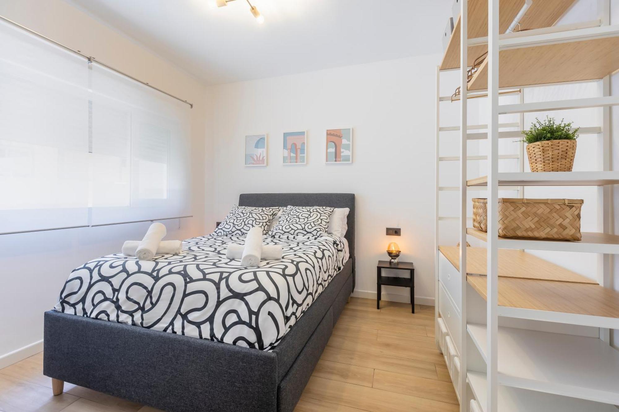 Fully Renovated Apartment In The Heart Of Fuengirola, 2 Min Walk To The Beach Eksteriør billede